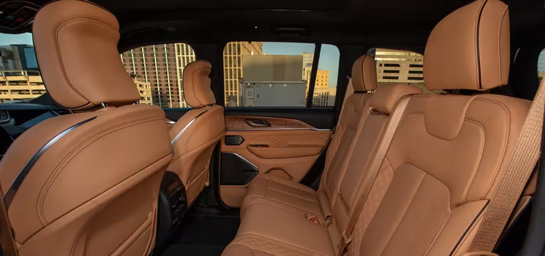 2024 Jeep Grand Cherokee L Interior