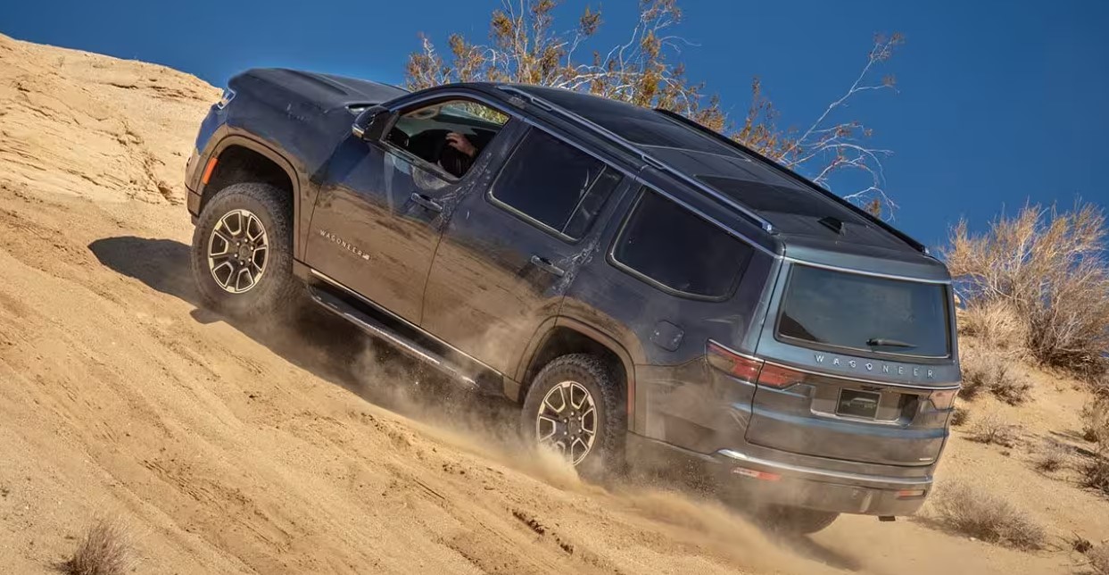 2024 Wagoneer Series Carbide